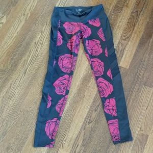 DNDL PERFORM Warp Mesh Legging